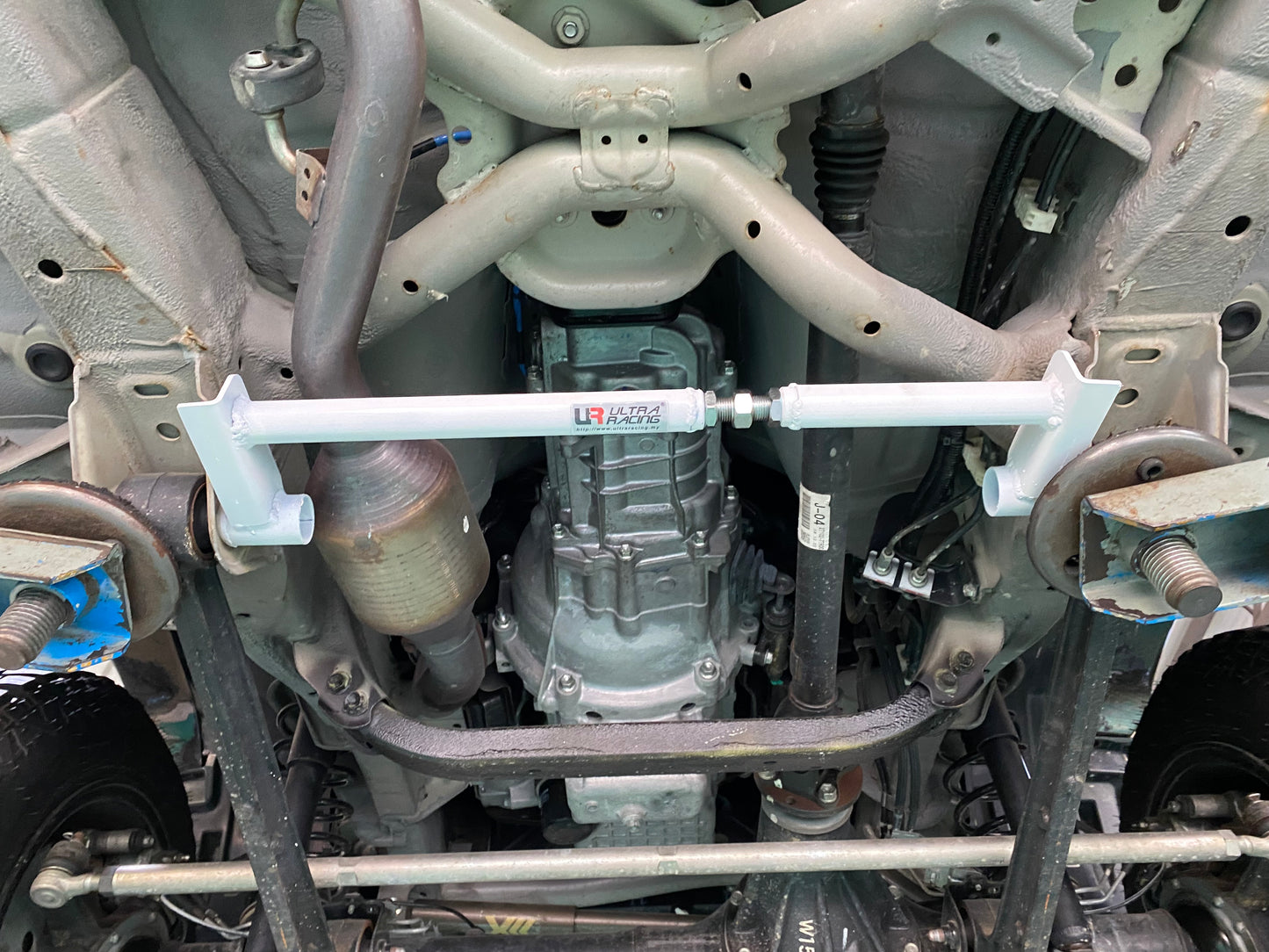 Ultra Racing 3-Point Fender Brace (UR-FD3-715P)