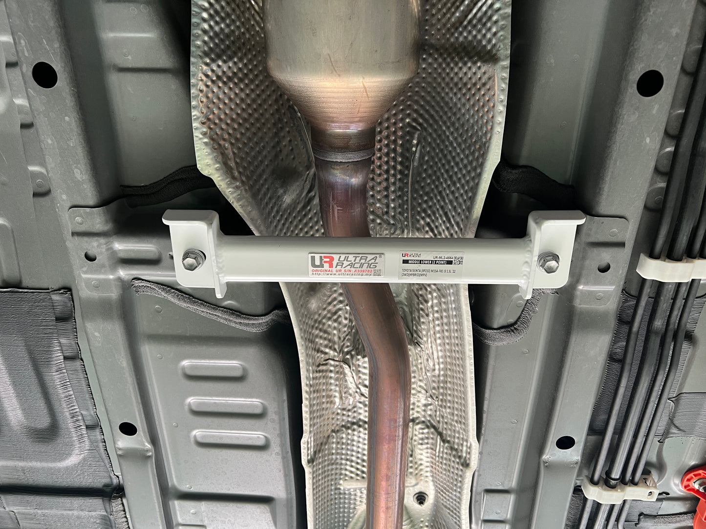 Ultra Racing 3-Point Fender Brace (UR-FD3-715P)