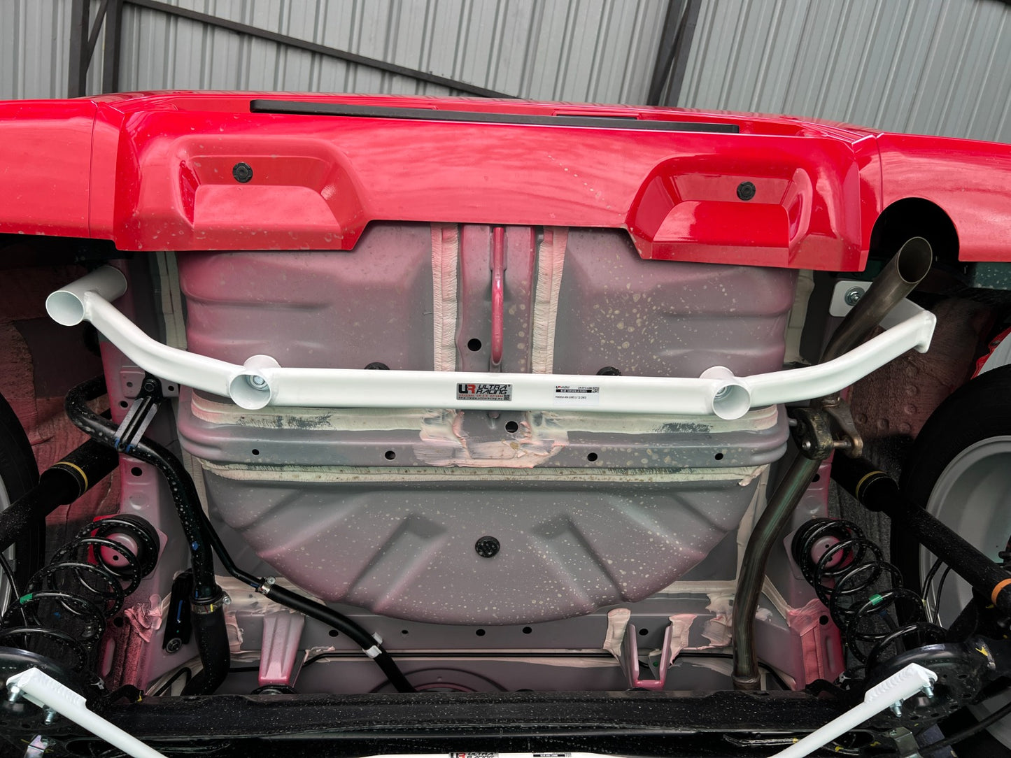 Ultra Racing 3-Point Fender Brace (UR-FD3-715P)