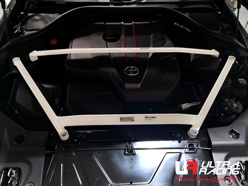 Ultra Racing BMW Z4 3.0T 2WD 18+ UR 4-Point Front Upper Strutbar 4226 URKR-TW4-4227(B)