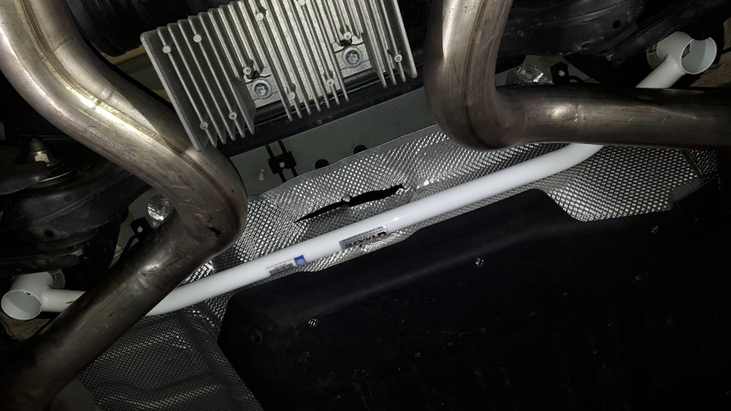 Ultra Racing 3-Point Fender Brace (UR-FD3-715P)