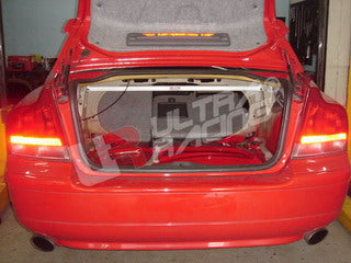 Ultra Racing 2-Point Rear Brace (UR-RE2-632)