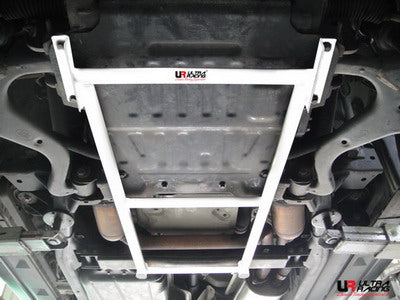 Ultra Racing 4-Point Front Lower Brace (UR-LA4-1143)