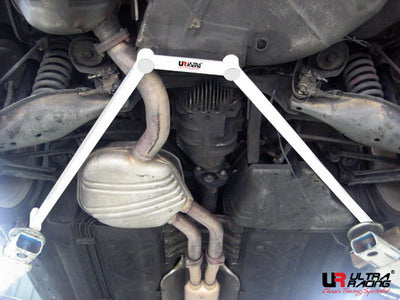 Ultra Racing 4-Point Rear Lower Brace (UR-RL4-1201)