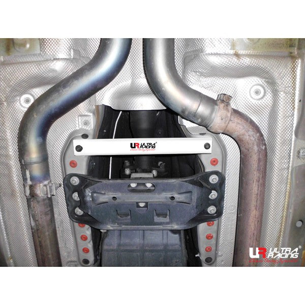 Ultra Racing 2-Point Mid Lower Brace (UR-ML2-1824)