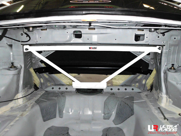 Ultra Racing 3-Point Rear Brace (UR-RE3-1993)