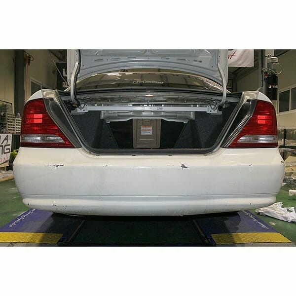 Ultra Racing 2-Point Rear Brace (URKR-RE2-3060)