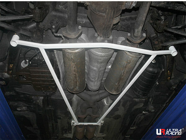 Ultra Racing 4-Point Rear Lower Brace (URKR-RL4-3269)
