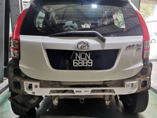 Ultra Racing 3-Point Fender Brace (UR-FD3-715P)