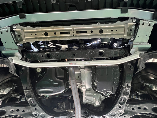 Ultra Racing 3-Point Fender Brace (UR-FD3-715P)