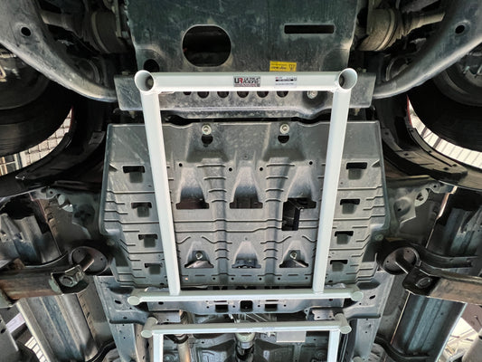 Ultra Racing 3-Point Fender Brace (UR-FD3-715P)