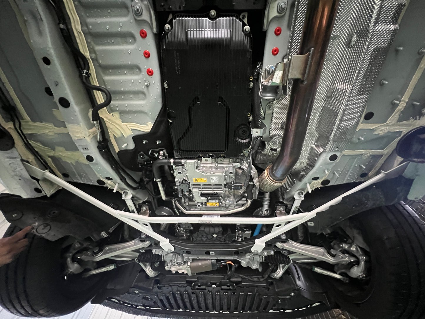 Ultra Racing 3-Point Fender Brace (UR-FD3-715P)