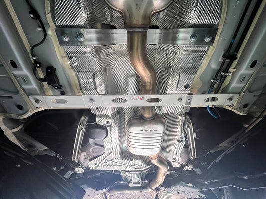 Ultra Racing 3-Point Fender Brace (UR-FD3-715P)