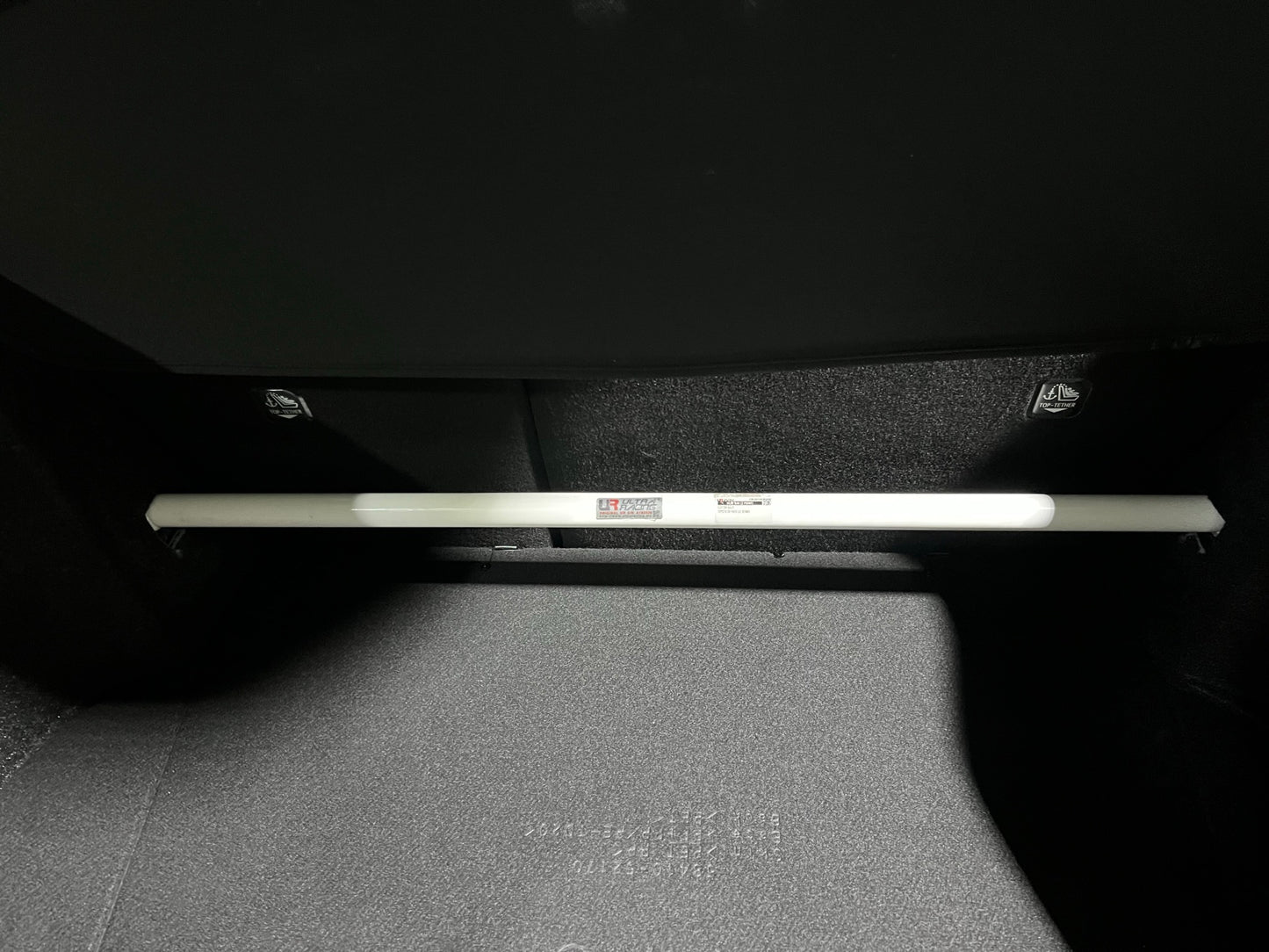 Ultra Racing 3-Point Fender Brace (UR-FD3-715P)