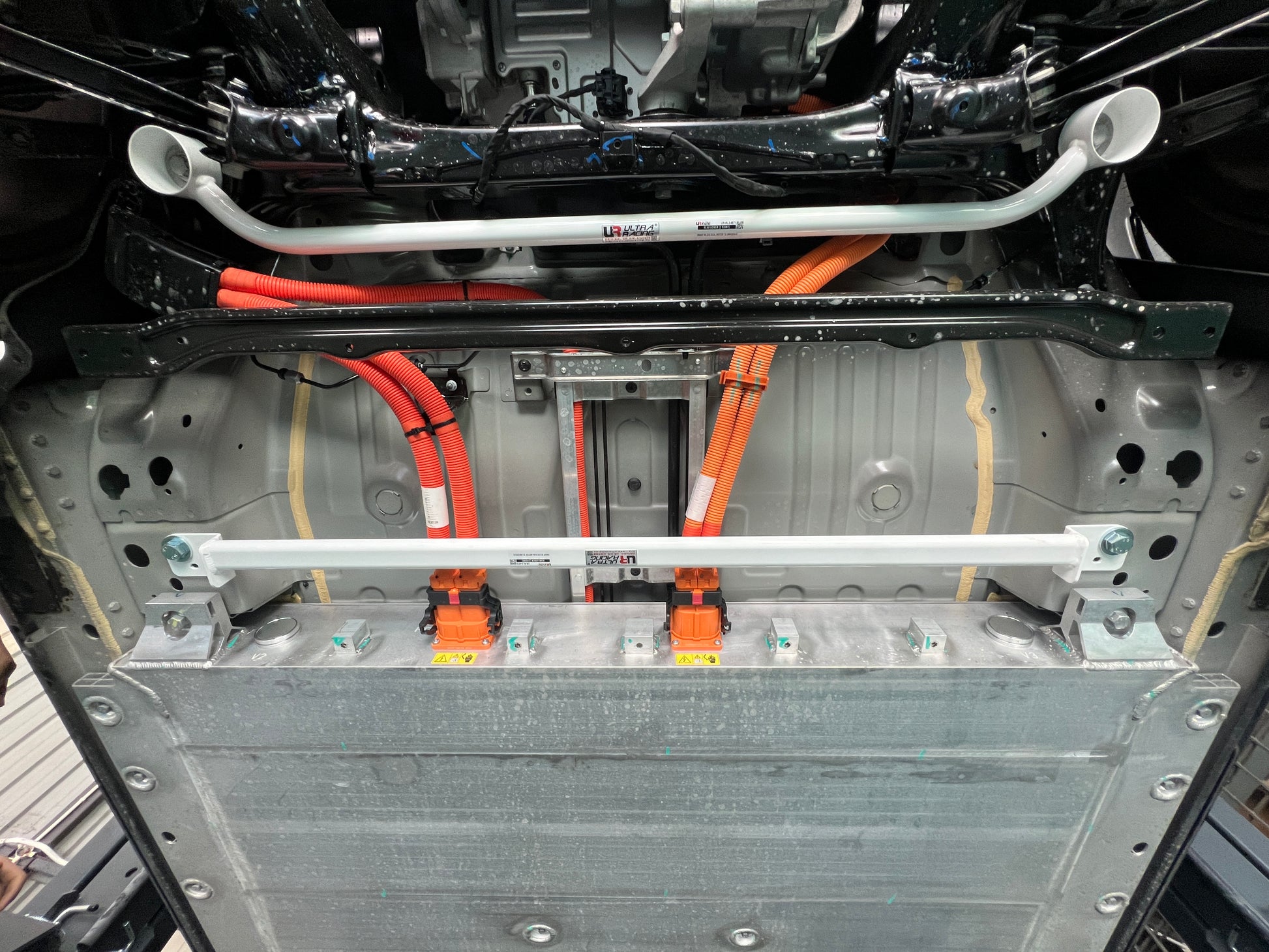 Ultra Racing 3-Point Fender Brace (UR-FD3-715P)