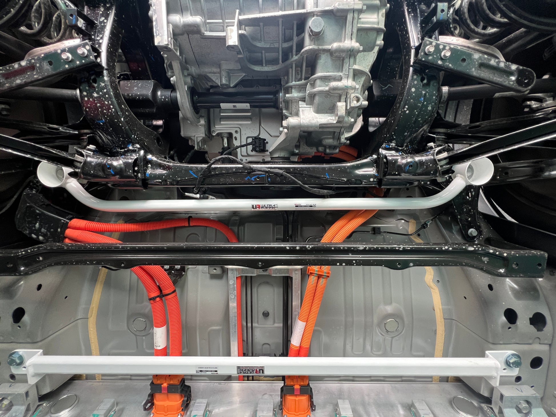 Ultra Racing 3-Point Fender Brace (UR-FD3-715P)