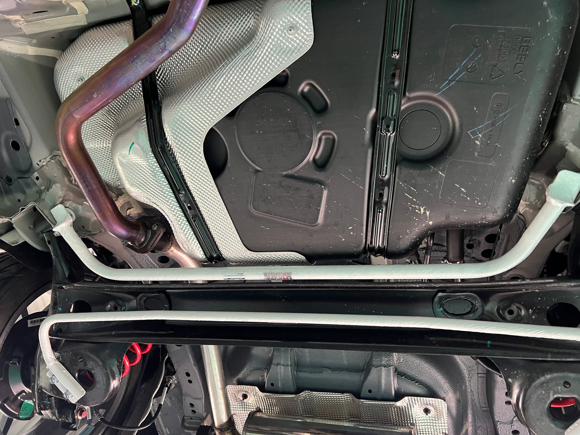 Ultra Racing 3-Point Fender Brace (UR-FD3-715P)