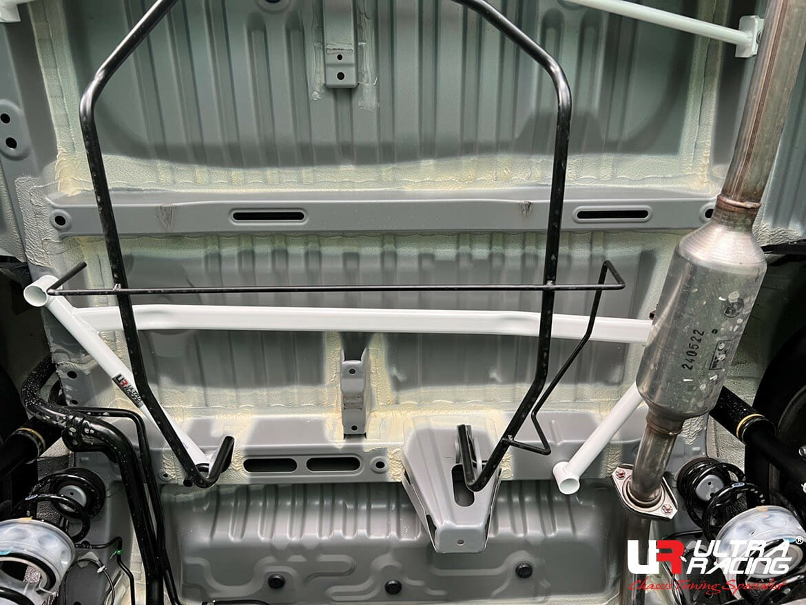 Ultra Racing PERODUA ALZA Ultra Racing Rear Lower Brace UR-RL4-4290