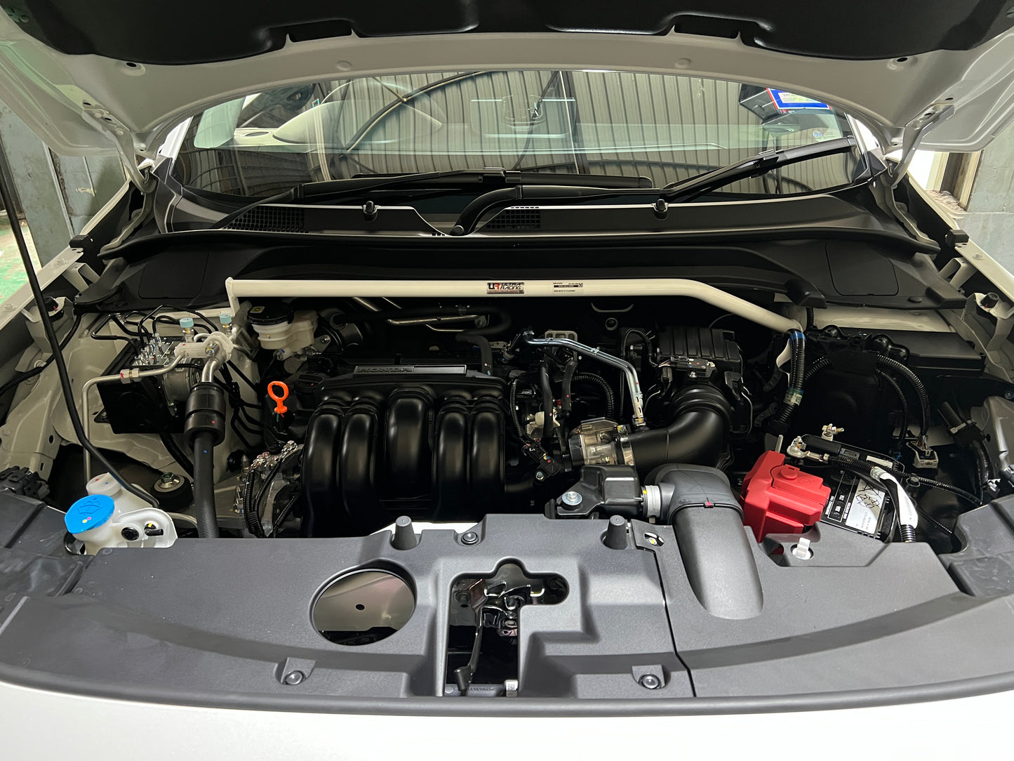 Ultra Racing 3-Point Fender Brace (UR-FD3-715P)