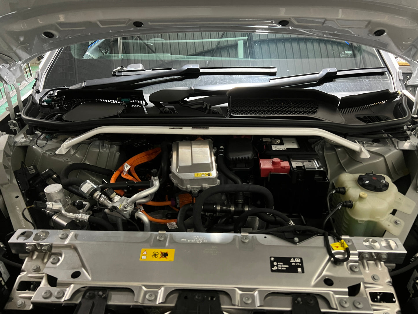 Ultra Racing 3-Point Fender Brace (UR-FD3-715P)