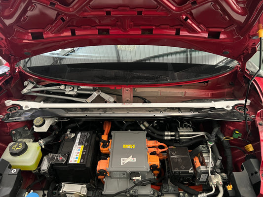 Ultra Racing 3-Point Fender Brace (UR-FD3-715P)