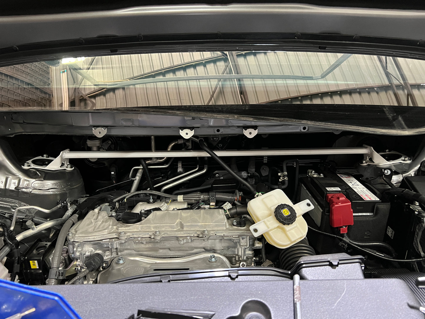 Ultra Racing 3-Point Fender Brace (UR-FD3-715P)