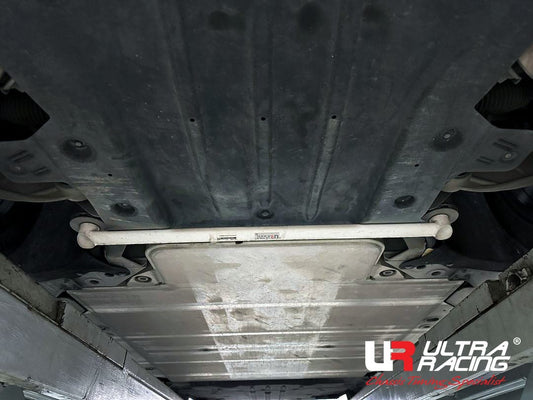 Ultra Racing NIO ES6 Ultra Racing Front Lower Brace URCN-LA2-4411