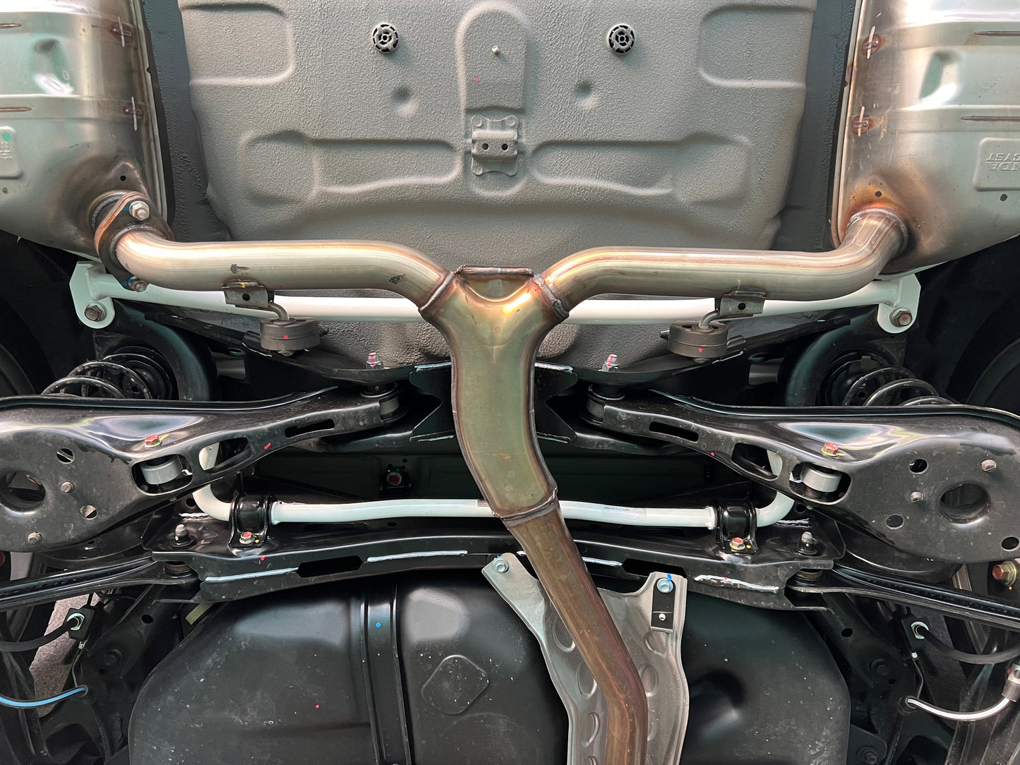 Ultra Racing 3-Point Fender Brace (UR-FD3-715P)