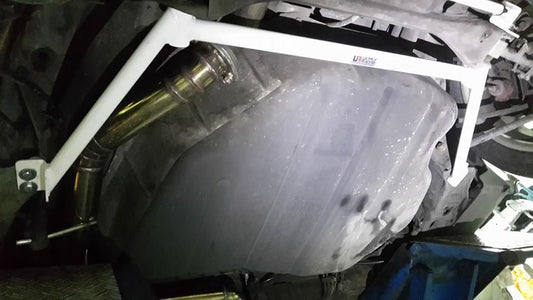 Ultra Racing 3-Point Fender Brace (UR-FD3-715P)