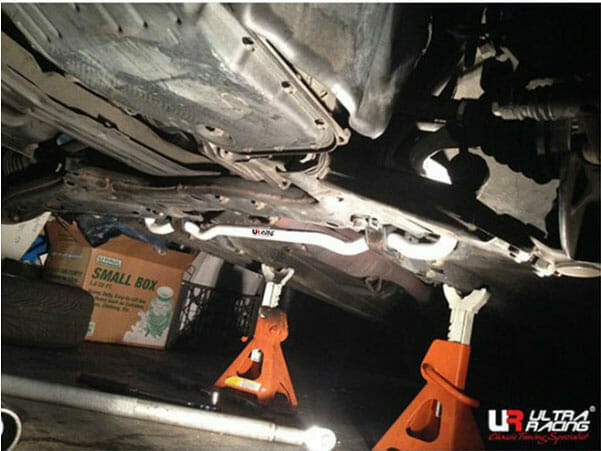 Ultra Racing Toyota Corolla ZZE110 1.8 89-02 2WD Front Anti-Roll Bar URUS-AF25-449