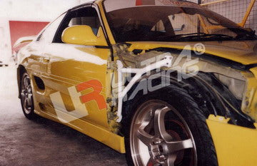 Ultra Racing 3-Point Fender Brace (UR-FD3-043P)