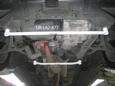 Ultra Racing 2-Point Front Lower Brace (UR-LA2-877)