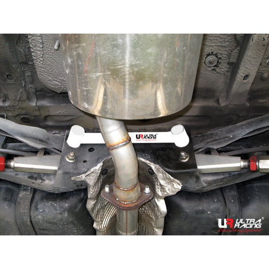 Ultra Racing 2-Point Rear Lower Brace (UR-RL2-1056)