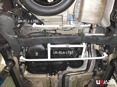 Ultra Racing 4-Point Rear Lower Brace (UR-RL4-1785)