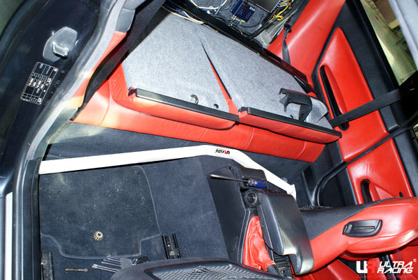 Ultra Racing 2-Point Interior Brace (UR-RO2-1535A)