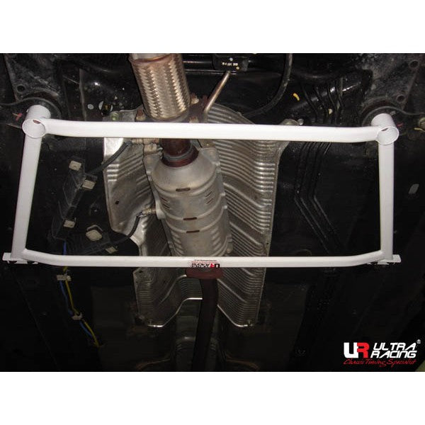 Ultra Racing 4-Point Front Lower Brace (UR-LA4-215)