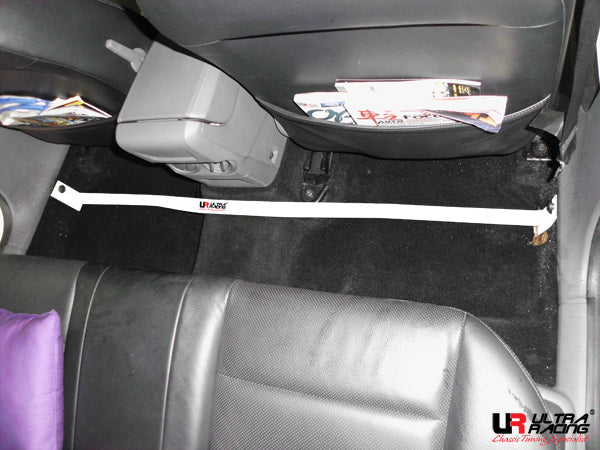 Ultra Racing 2-Point Interior Brace (UR-RO2-2137)