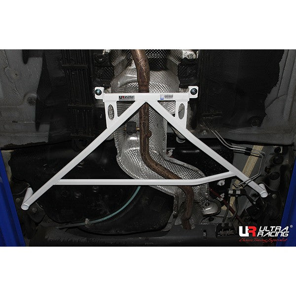 Ultra Racing 4-Point Rear Lower Brace (URKR-RL4-2727)