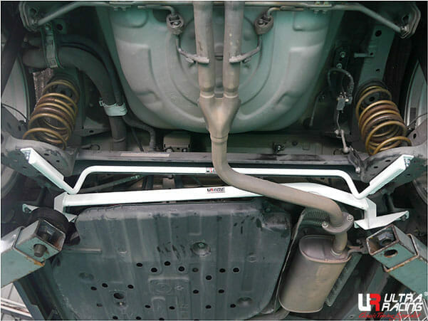 Ultra Racing 16mm Rear Anti-Roll Bar (UR-AR16-612)