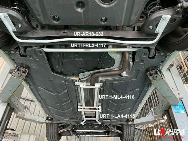 Ultra Racing 2-Point Rear Lower Brace (URTH-RL2-4117)