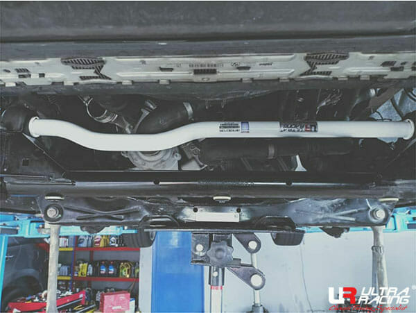 Ultra Racing 27mm Front Anti-Roll Bar (URTW-AF27-533)