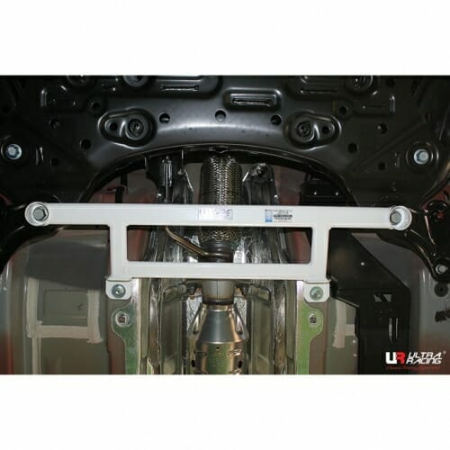 Ultra Racing 4-Point Front Lower Brace (URKR-LA4-3549)