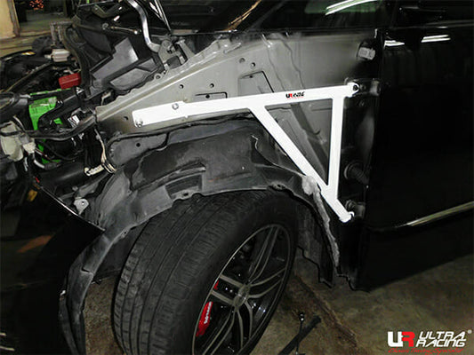 Ultra Racing 3-Point Fender Brace (UR-FD3-3323P)