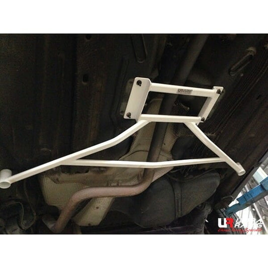 Ultra Racing 4-Point Rear Lower Brace (URTH-RL4-3156)