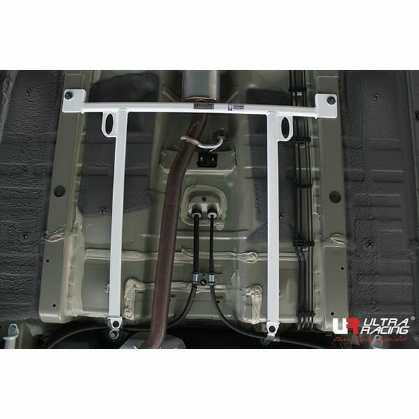 Ultra Racing 4-Point Mid Lower Brace (URKR-ML4-2210)