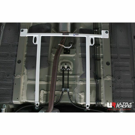 Ultra Racing 4-Point Mid Lower Brace (URKR-ML4-2210)