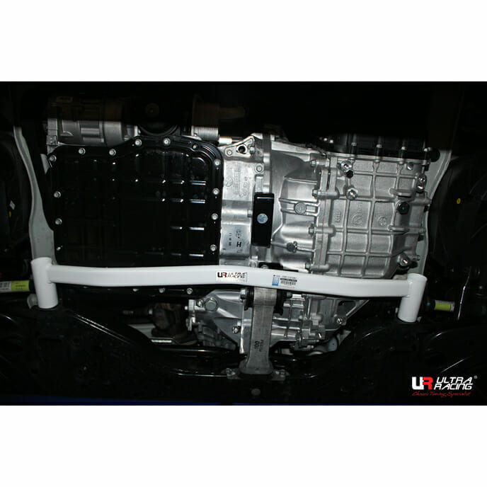 Ultra Racing 2-Point Front Lower Brace (URKR-LA2-3382)