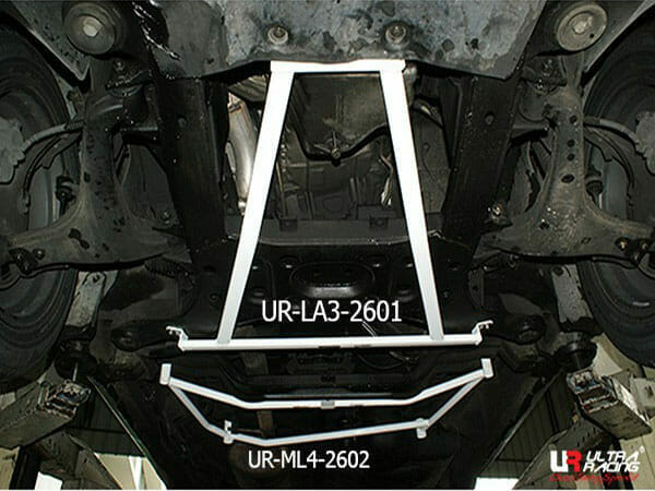 Ultra Racing 3-Point Front Lower Brace (UR-LA3-2601)