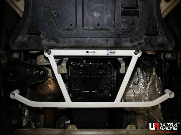 Ultra Racing 4-Point Front Lower Brace (URKR-LA4-3664)