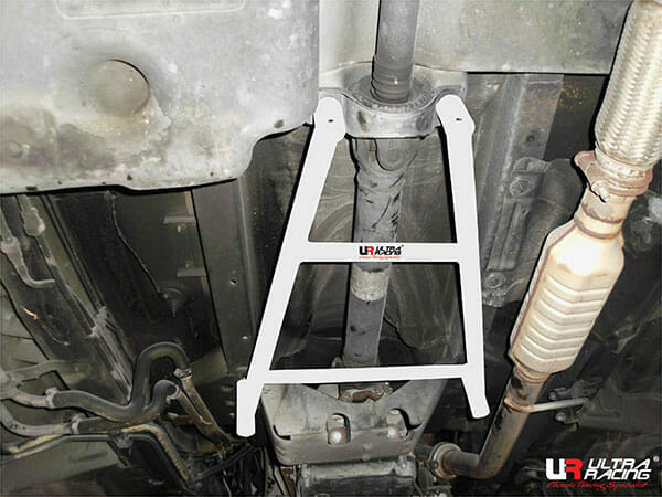 Ultra Racing 4-Point Mid Lower Brace (UR-ML4-2843)